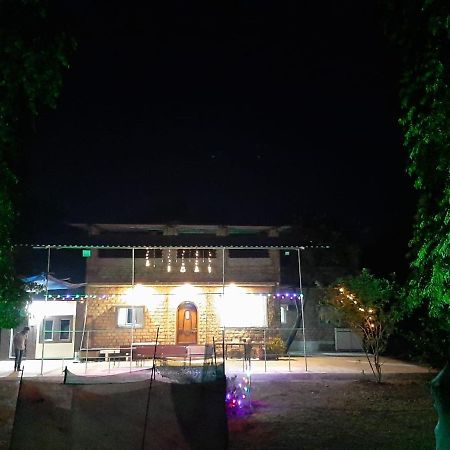 Zohra Baugh, A Green & Organic Farmhouse Stay With All Amenities Dahanu Exteriör bild
