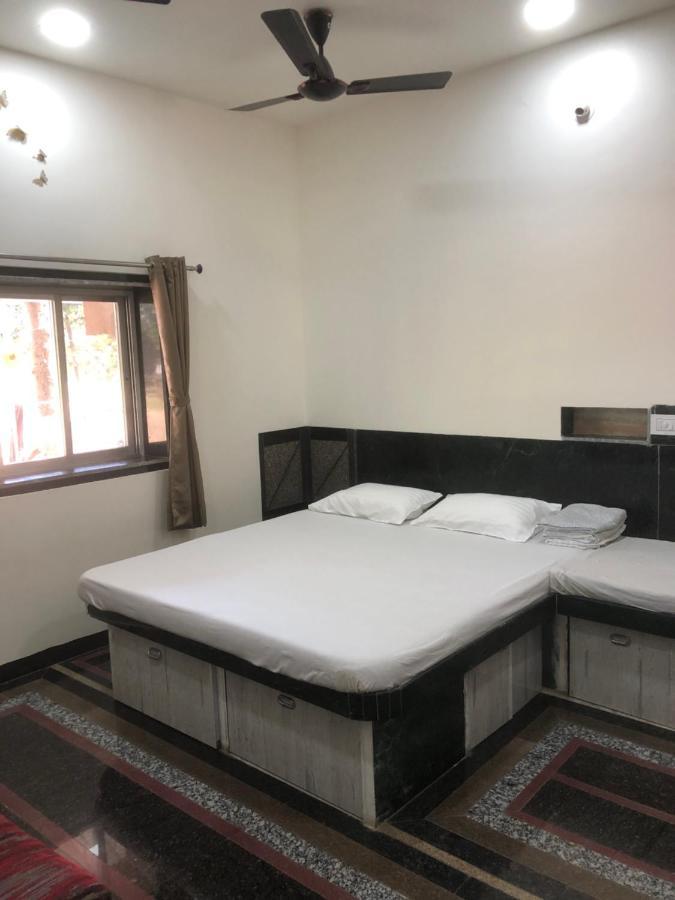 Zohra Baugh, A Green & Organic Farmhouse Stay With All Amenities Dahanu Exteriör bild